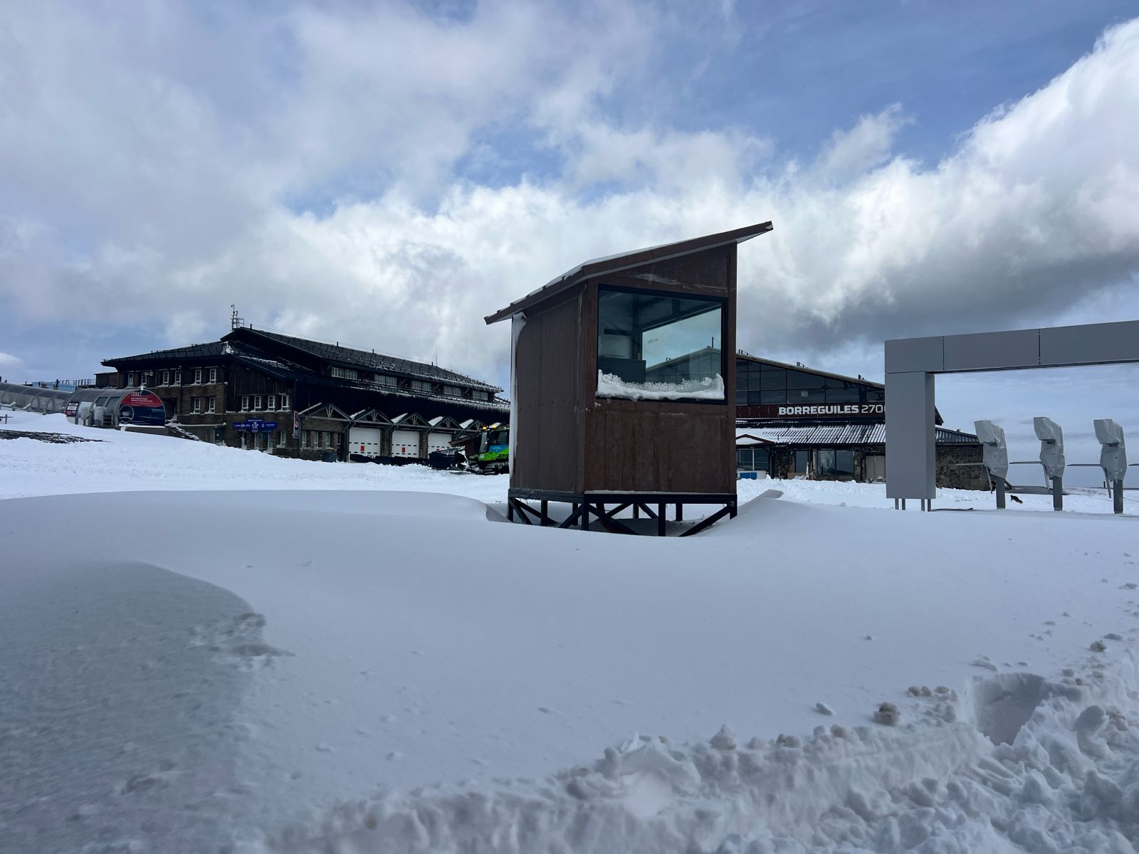 La nevada caída en la Sierra, en imágenes