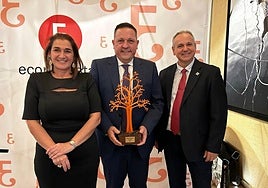 Los Economistas de Almería otorga el galardón de Economista del Año a Miguel Ángel González García