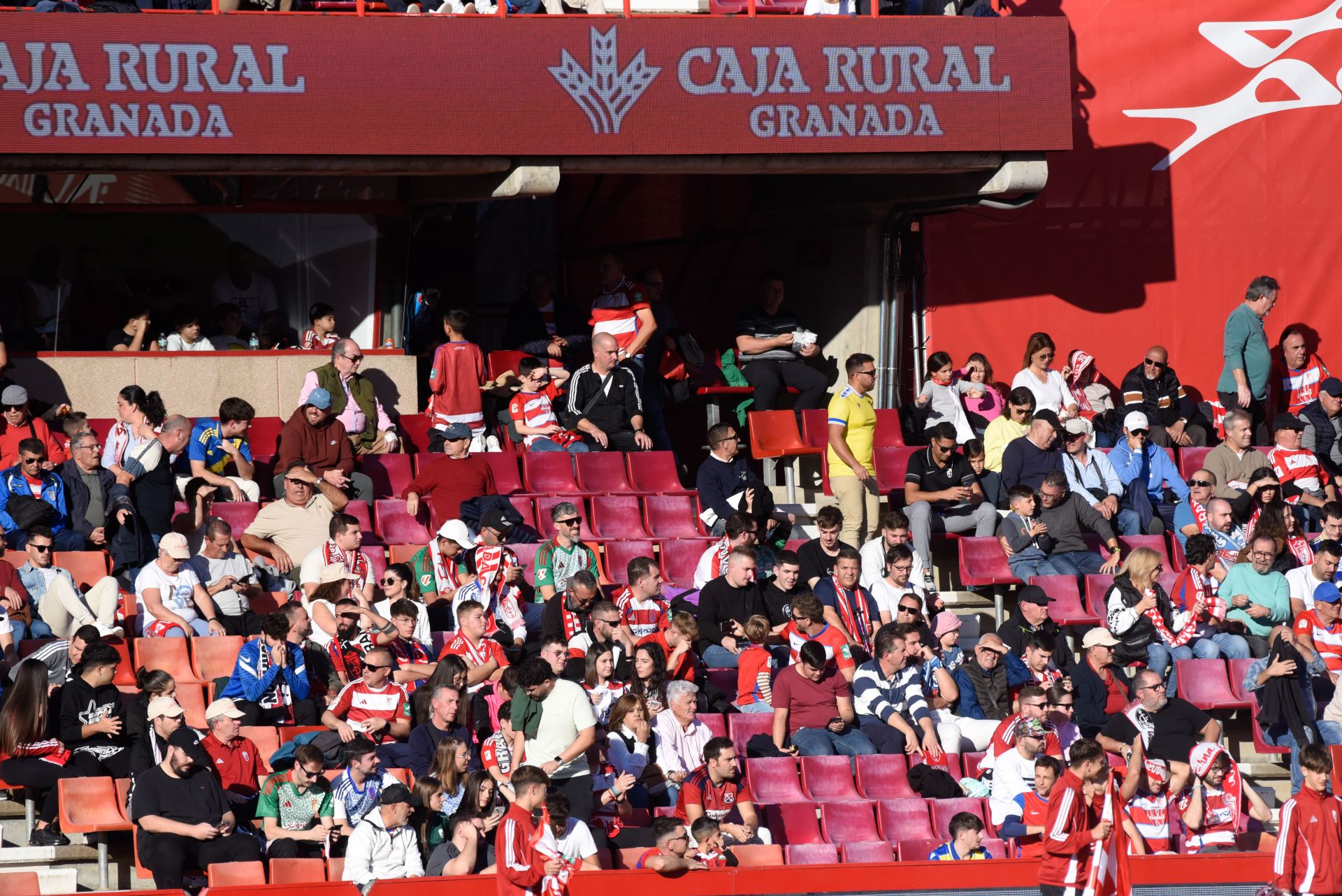 Encuéntrate en Los Cármenes en el Granada-Cádiz