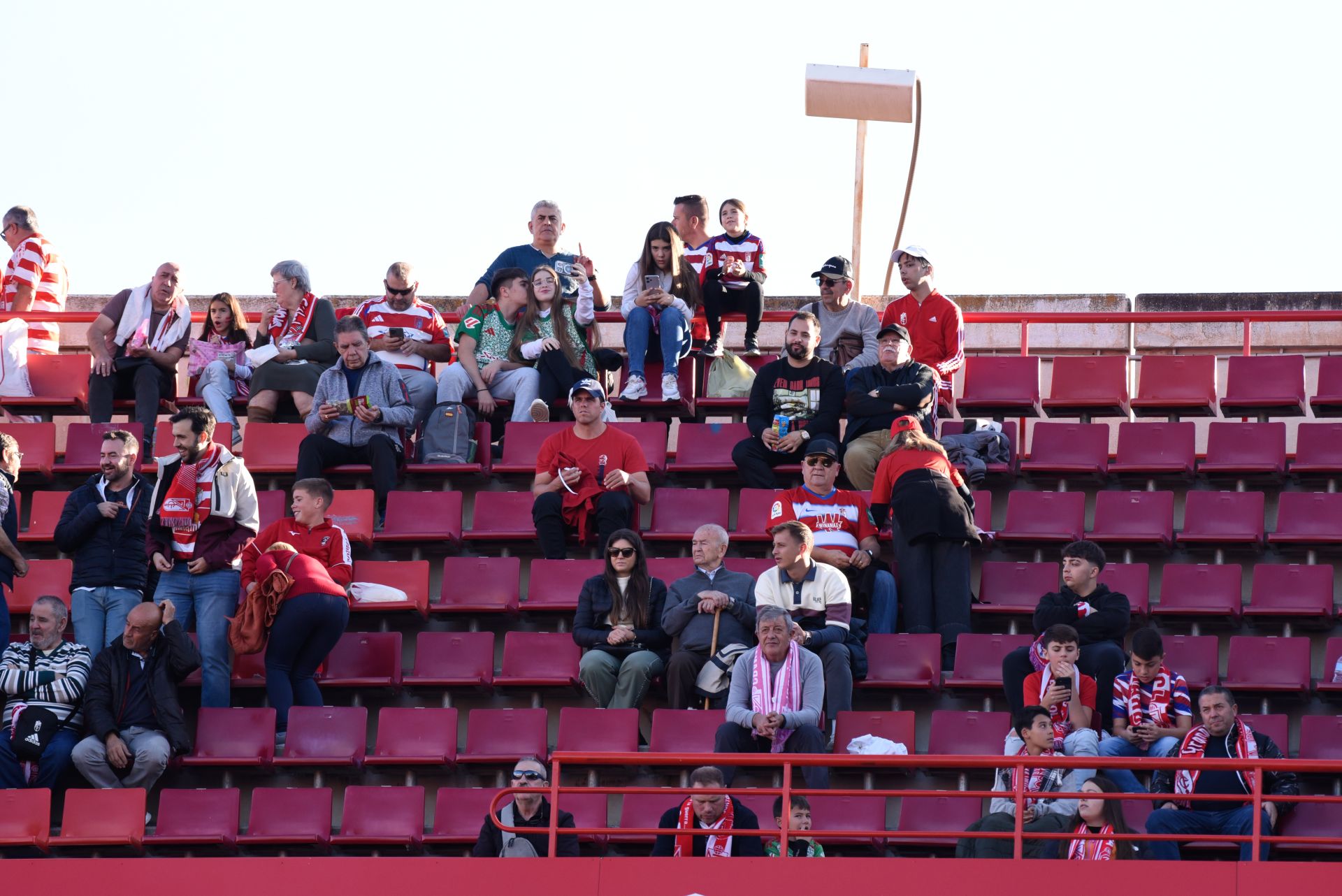 Encuéntrate en Los Cármenes en el Granada-Cádiz