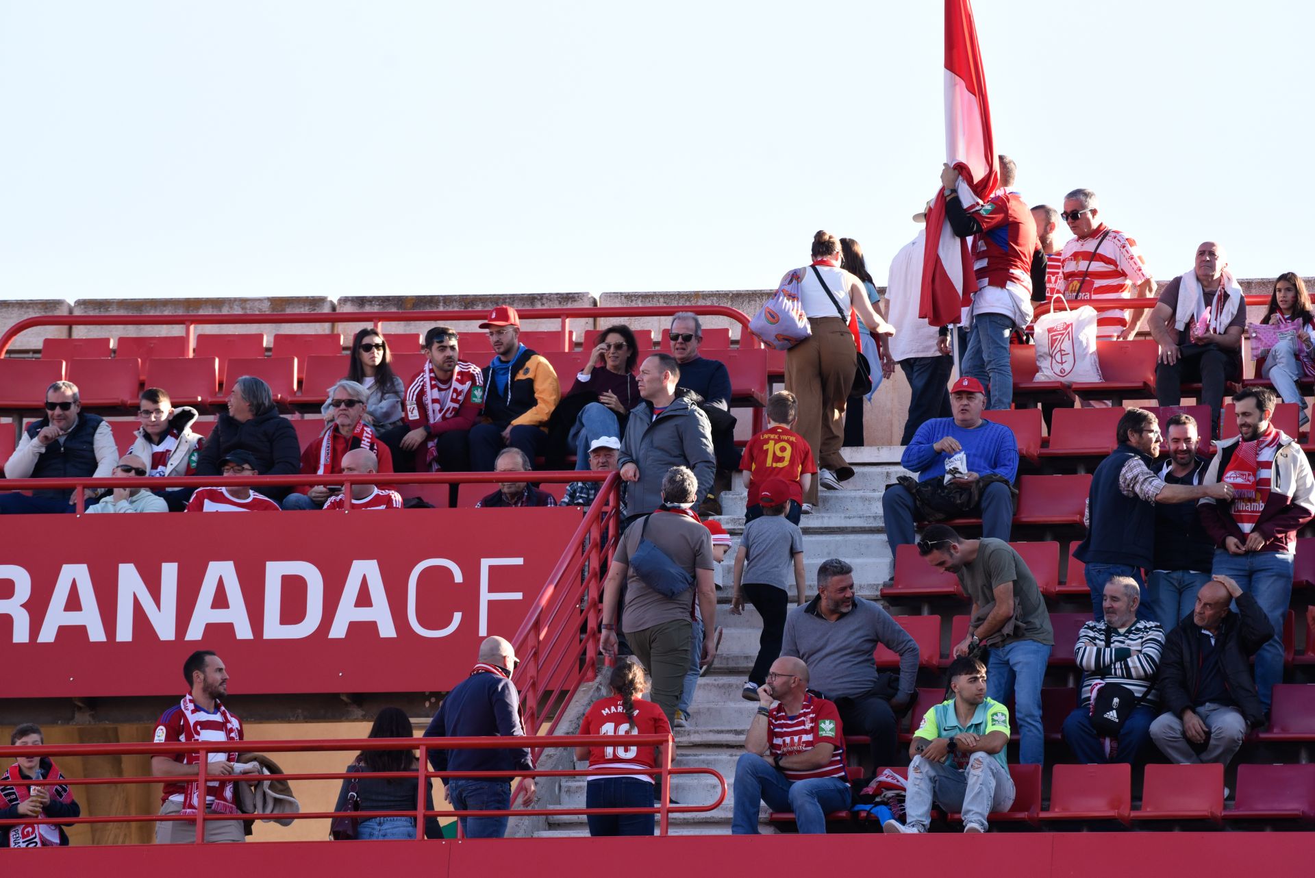 Encuéntrate en Los Cármenes en el Granada-Cádiz