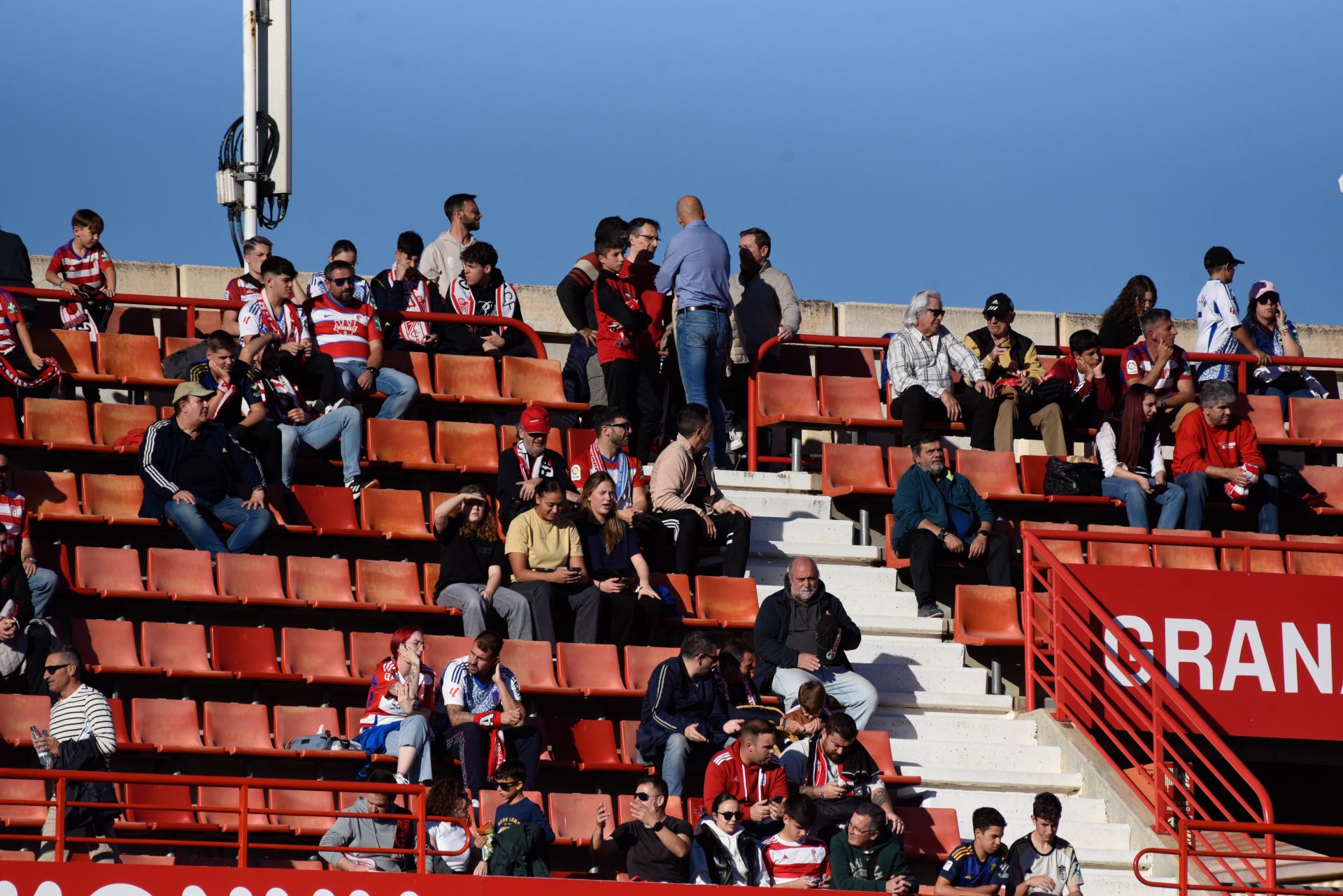 Encuéntrate en Los Cármenes en el Granada-Cádiz