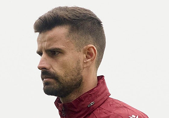 Roger Lamesa, durante un entrenamiento con el Levante.