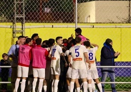 Imagen de archivo de la celebración de un gol por parte del equipo.