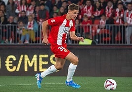 Perovic debutando con el Almería contra el Córdoba