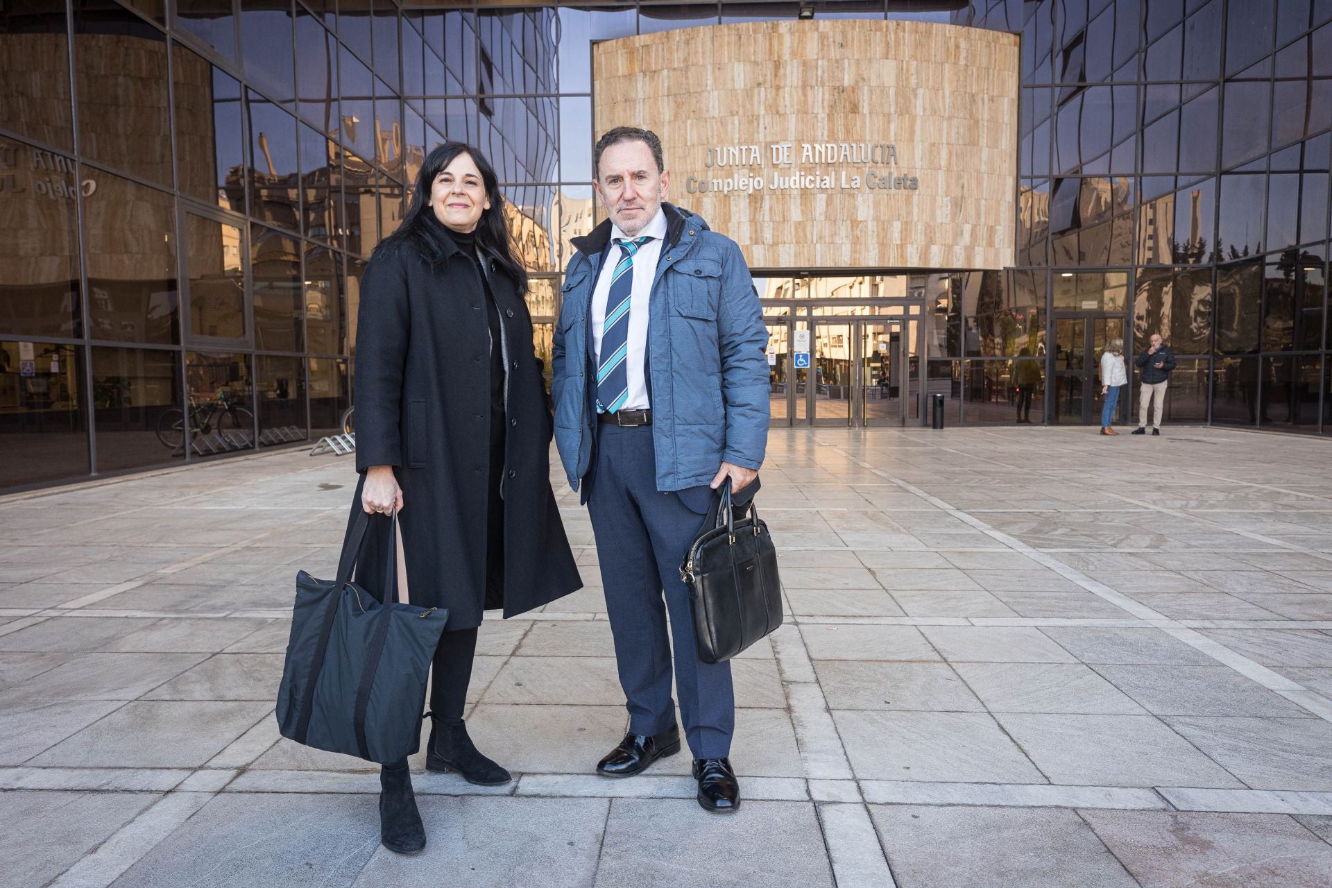 Estefanía Roldán y José Manuel Aguayo, abogados que han llevado el caso.