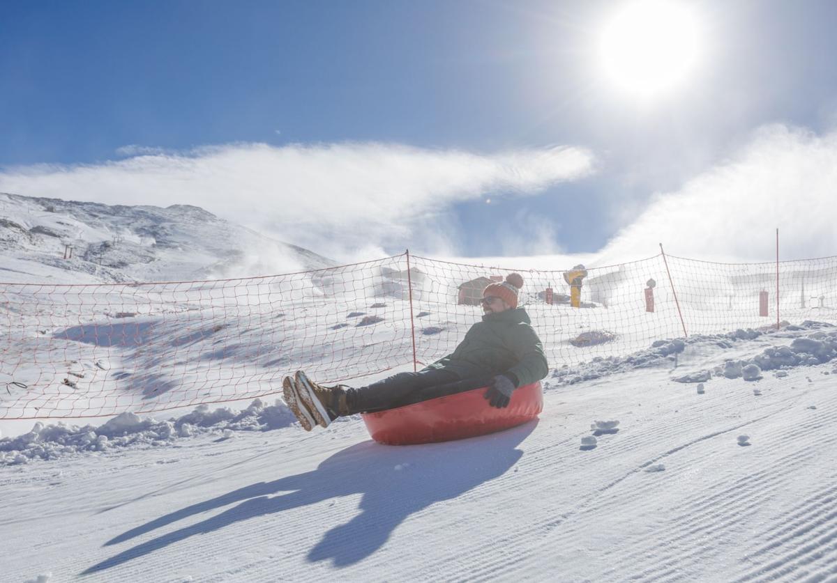 Un trineo el 2 de diciembre del pasado año, cuando se abrió la temporada en circunstancias similares.