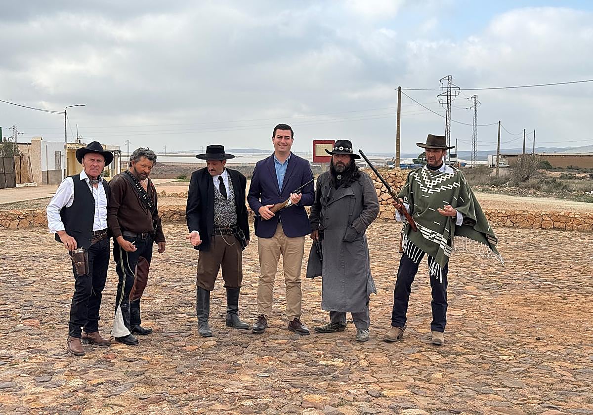 Los Albaricoques rinde homenaje a su pasado como escenario de los mejores 'western' jamás rodados