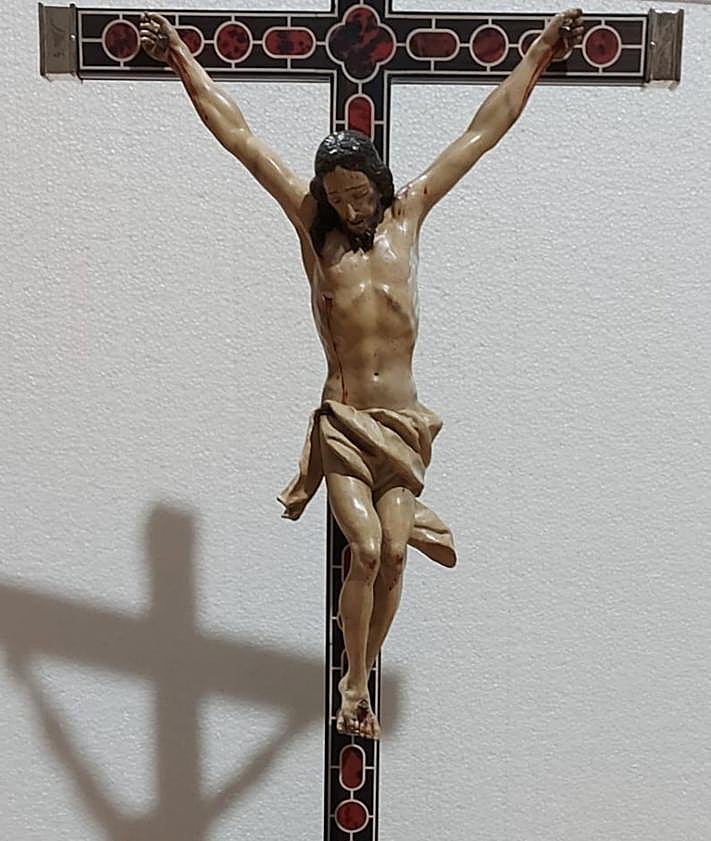 Imagen secundaria 2 - El maestro artesano taraceador que siente &#039;amoramora&#039;