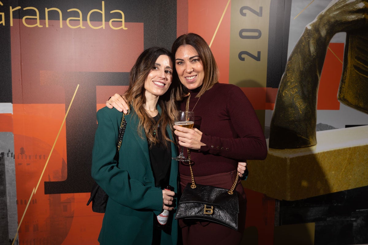 La alfombra roja y el cóctel de los IDEALES