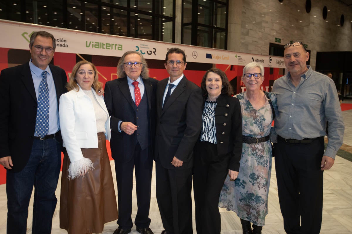 La alfombra roja y el cóctel de los IDEALES