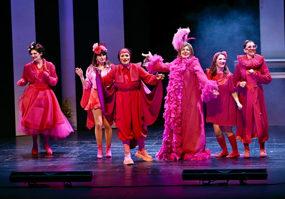 Un momento de la representación en el teatro Infanta Leonor de Jaén.