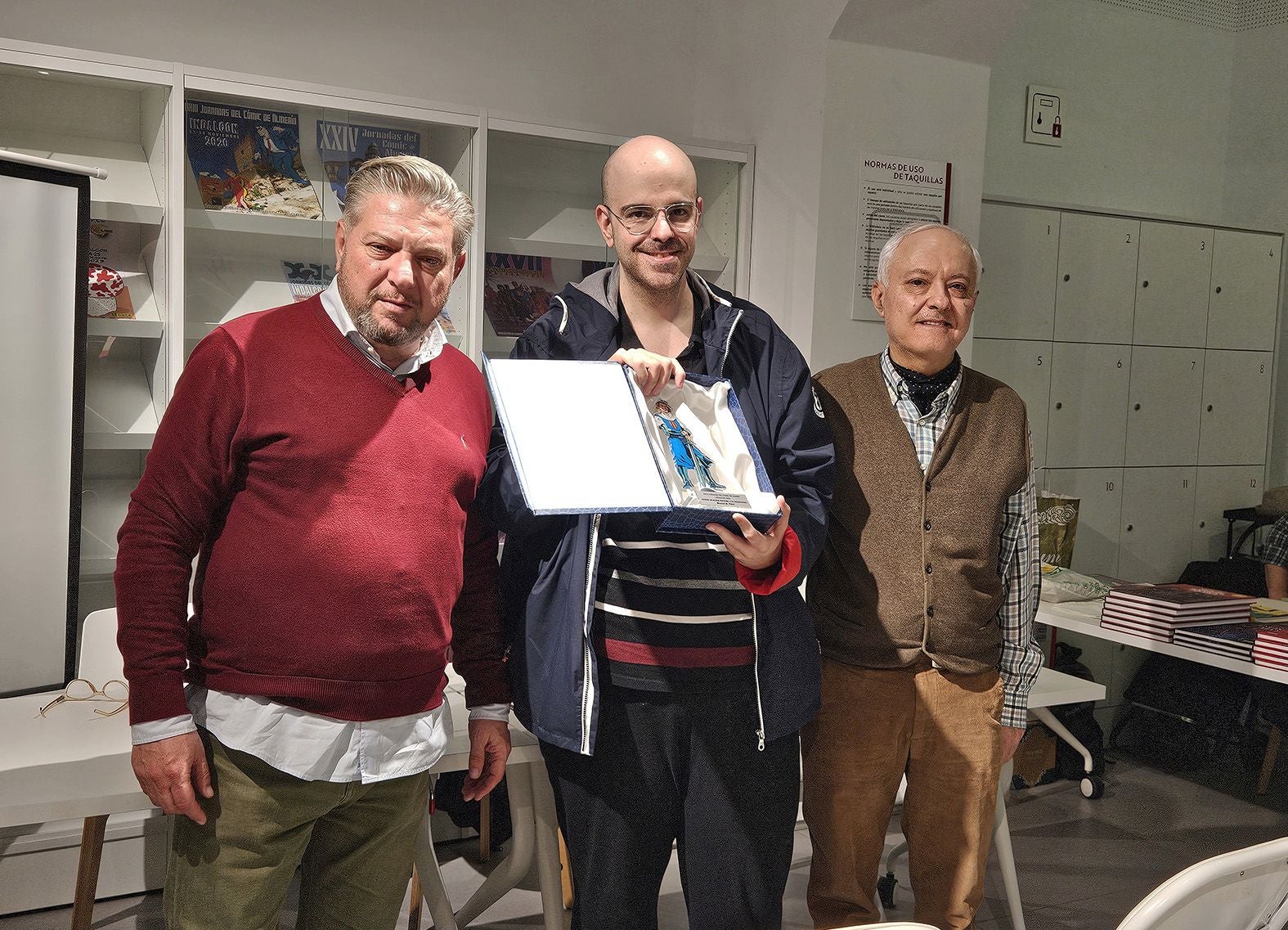 Entrega del Trueno de Honor, en la Biblioteca Central.