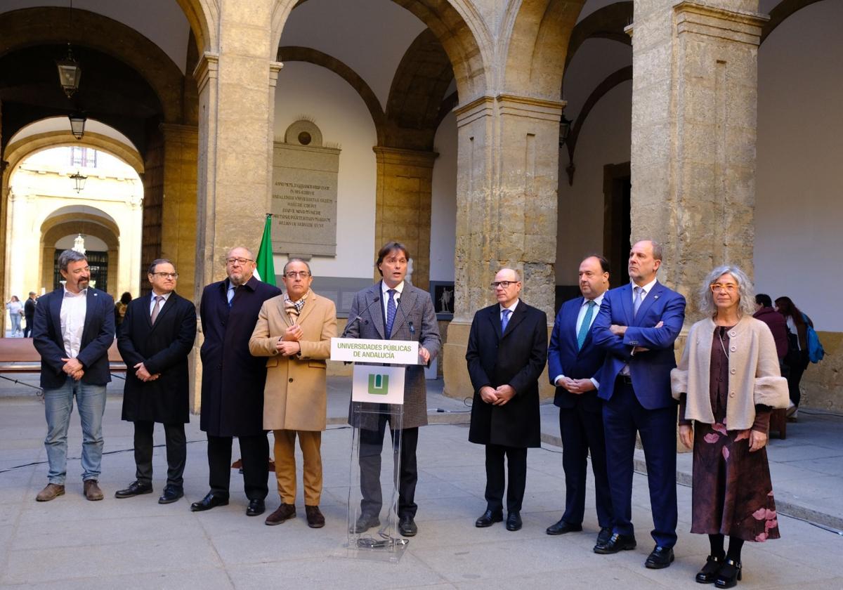 Rueda de prensa de los rectores de las universidades andaluzas en Sevilla.