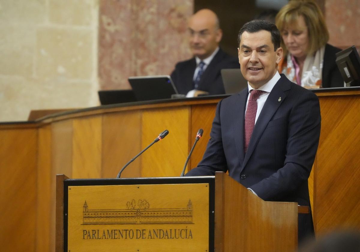 Juanma Moreno este miércoles en el Parlamento andaluz.