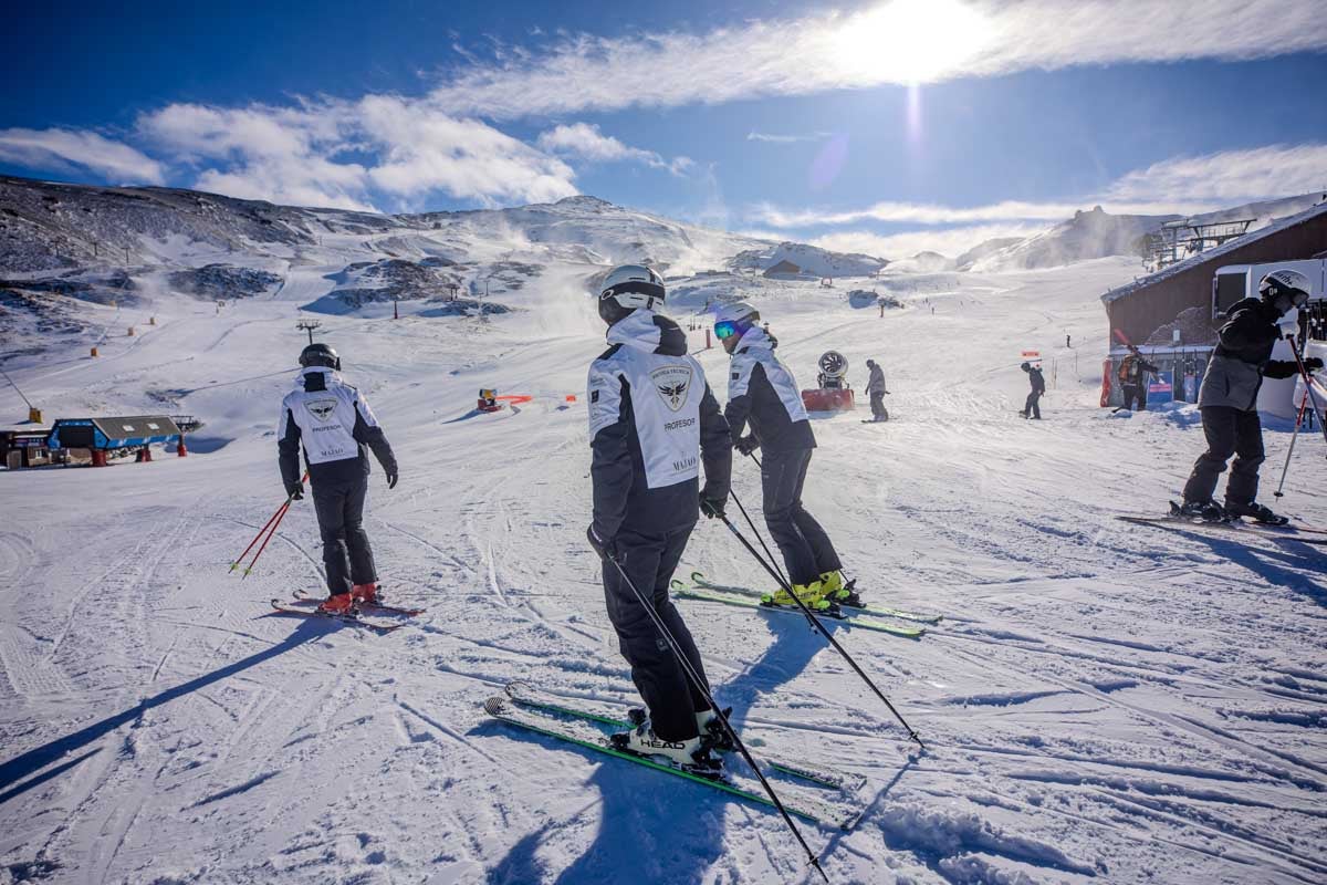 Así ha sido el estreno de la temporada de esquí en Sierra Nevada