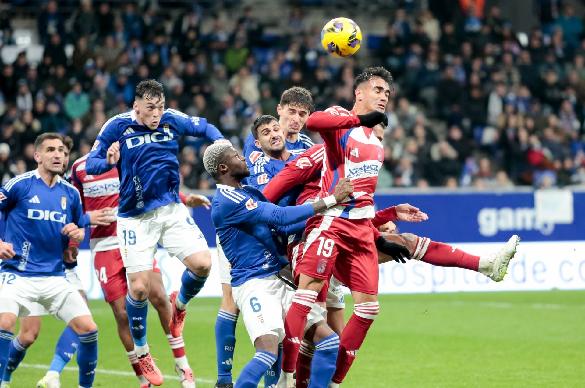 Las mejores imágenes del partido del Granada CF contra el Real Oviedo