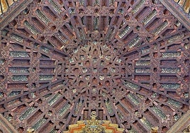 La hazaña cofrade de San Miguel bajo a la actual Santa María de la Aurora y San Miguel