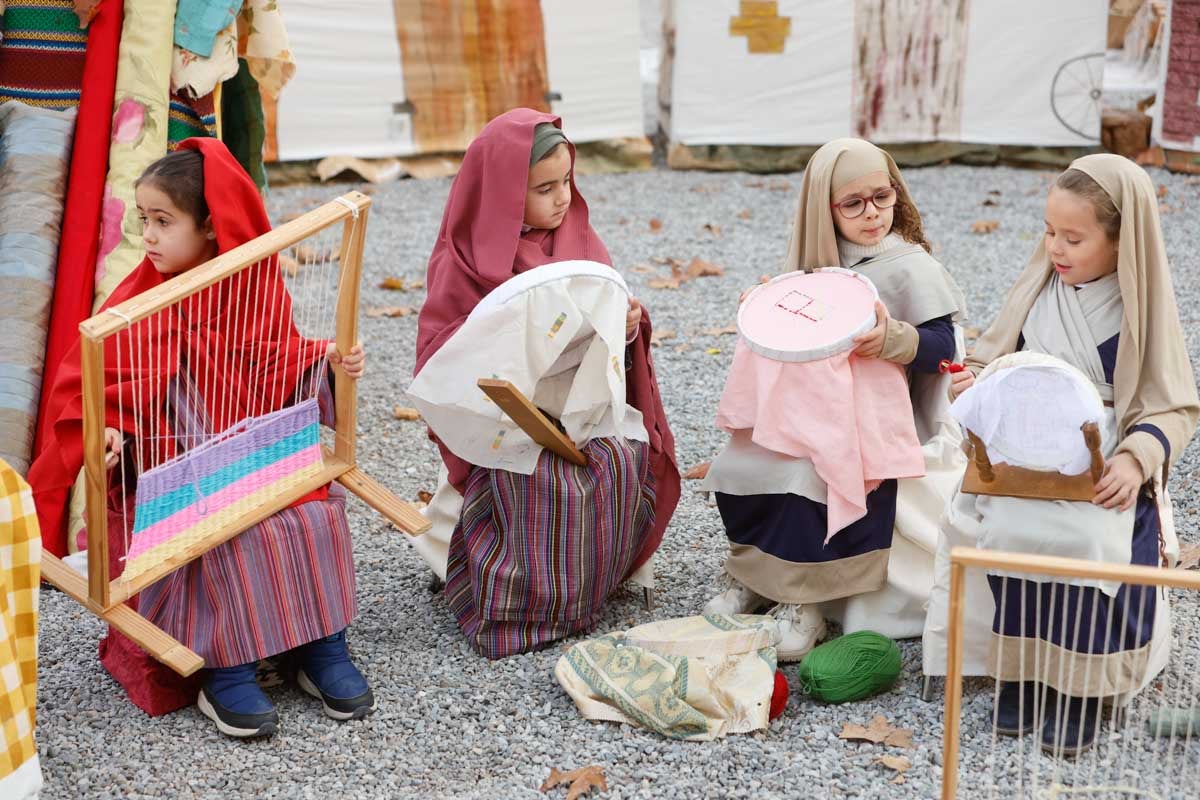 Las imágenes del belén viviente de Siervas del evangelio