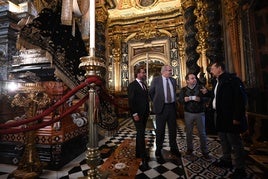 Antonio Granados, Antonio González., Carlos Ortiz y Fernando Egea, ayer en la Basílica de las Angustias.