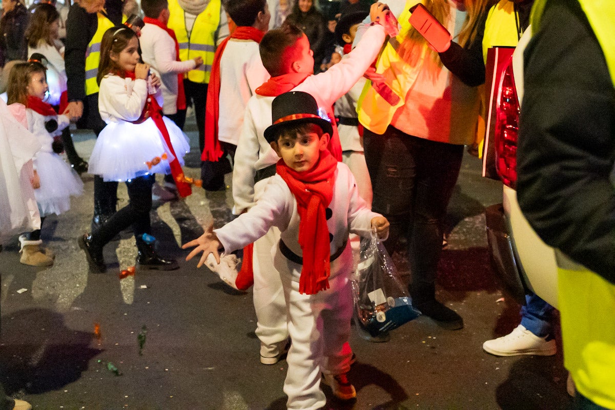 Las imágenes de la cabalgata de Papá Noel en Granada