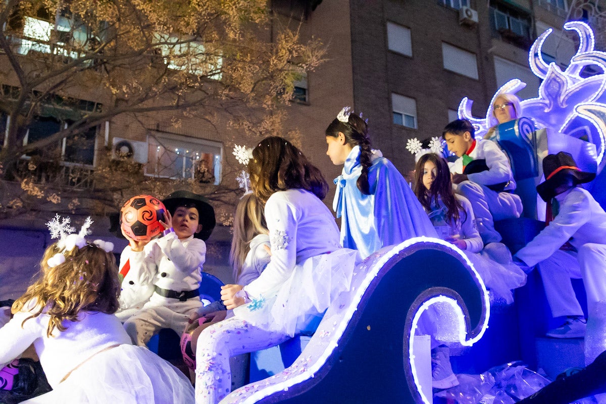 Las imágenes de la cabalgata de Papá Noel en Granada