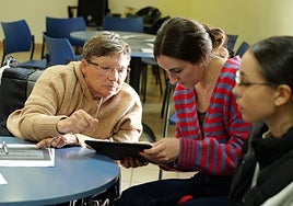 Curso de formación de cibervoluntarios.