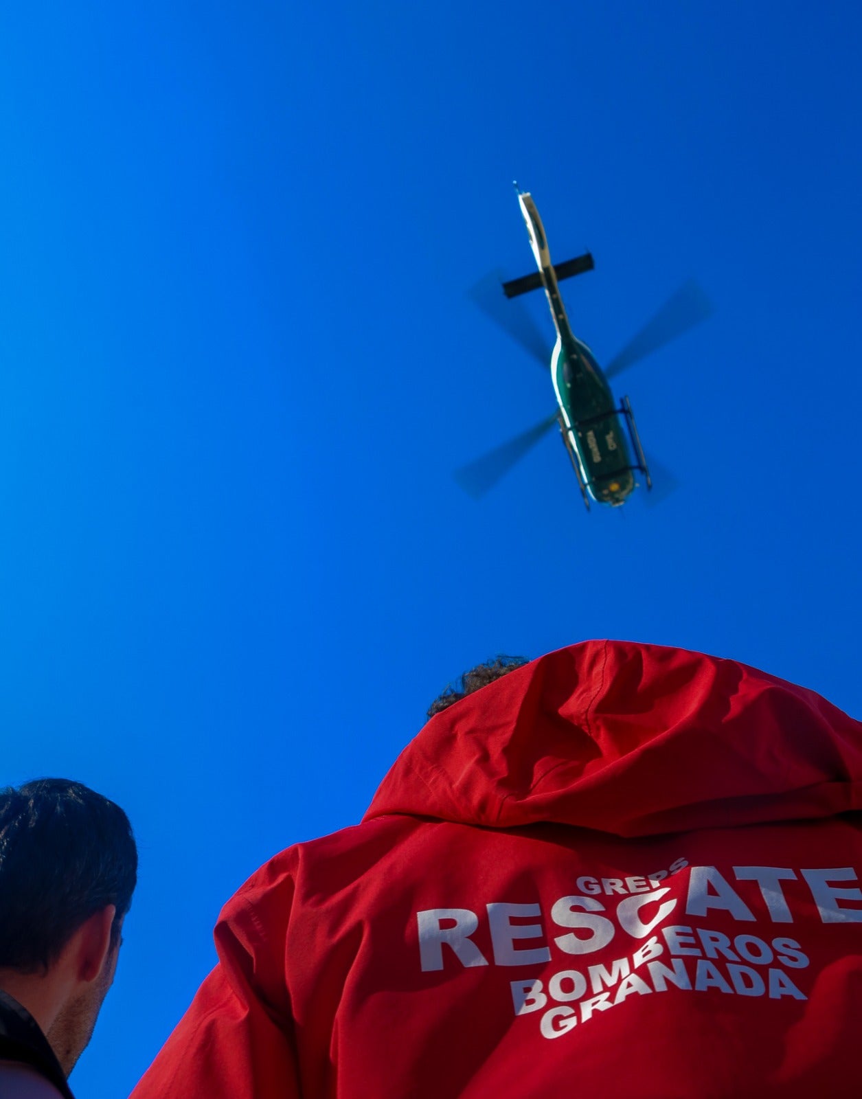 Bomberos de Granada: tres décadas de rescates y servicio