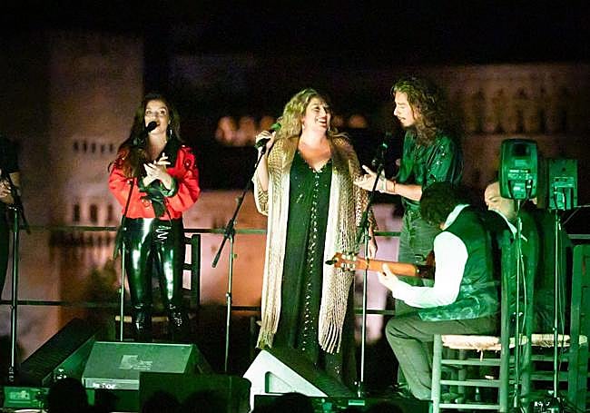La familia Morente, en el programa previo a la Bienal.
