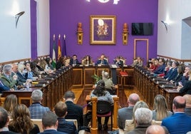 Salón de plenos del Ayuntamiento de Jaén, durante la moción de censura.