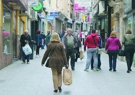 Calle Doctor Civera, zona comercial de la capital.