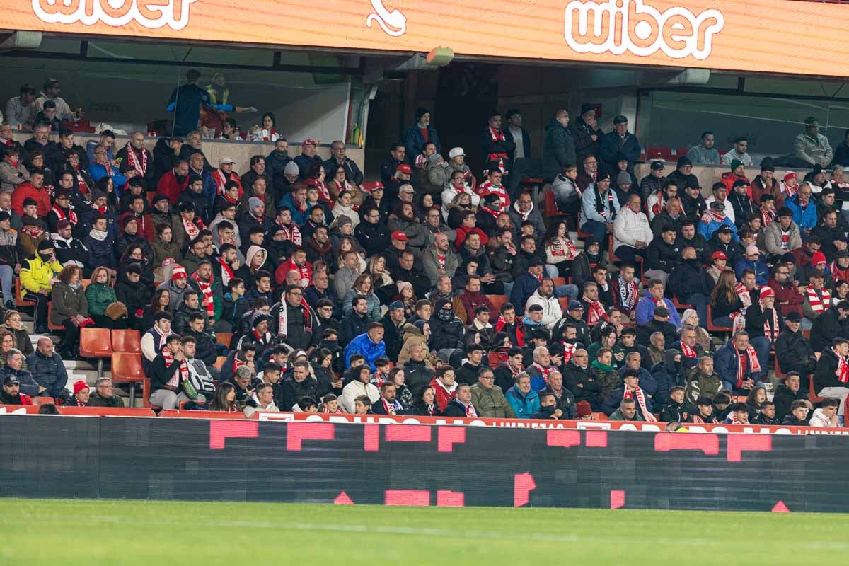 Encuéntrate en Los Cármenes en el partido ante el Getafe