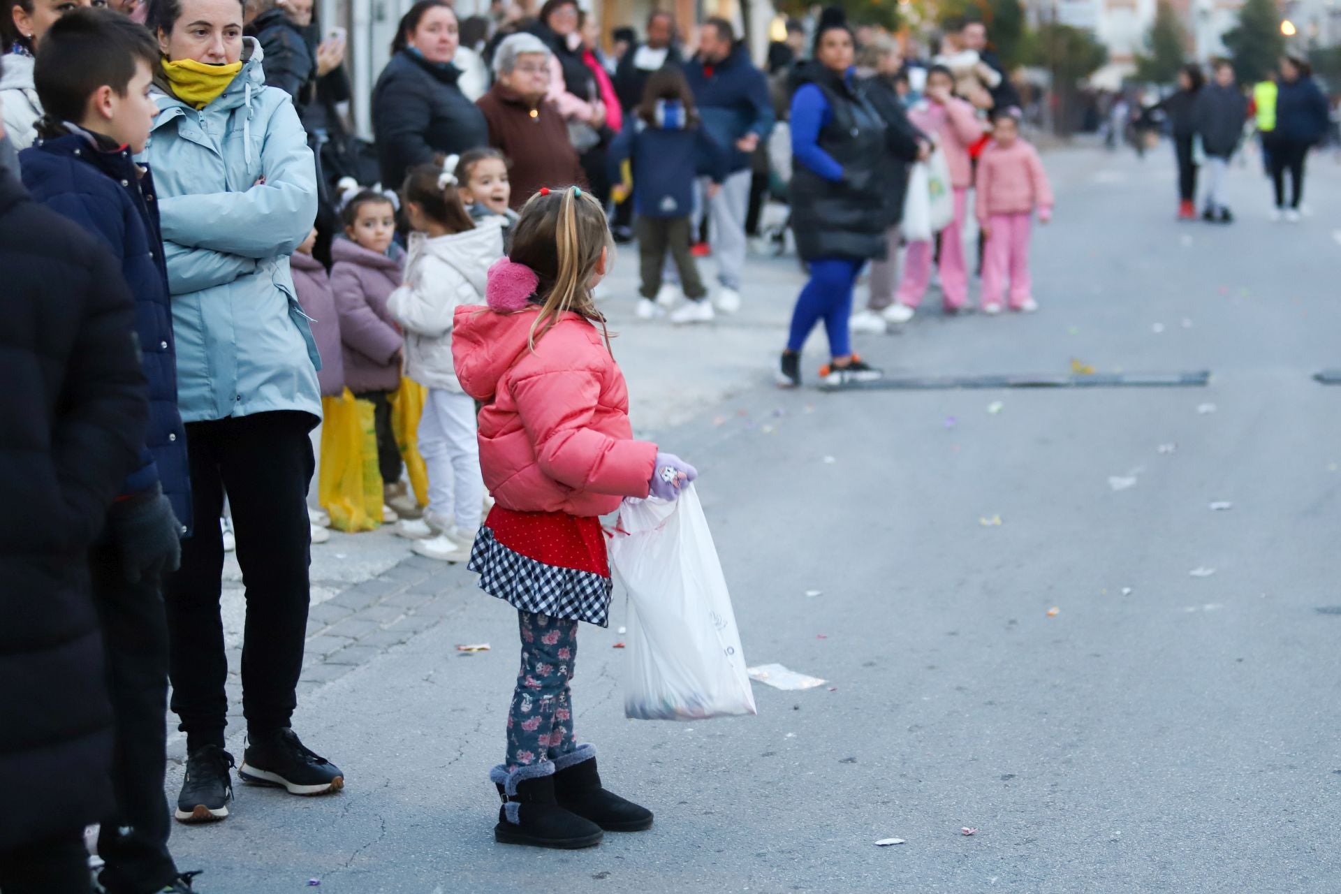 Las mejores imágenes de la cabalgata de los Reyes Magos en Pinos Puente