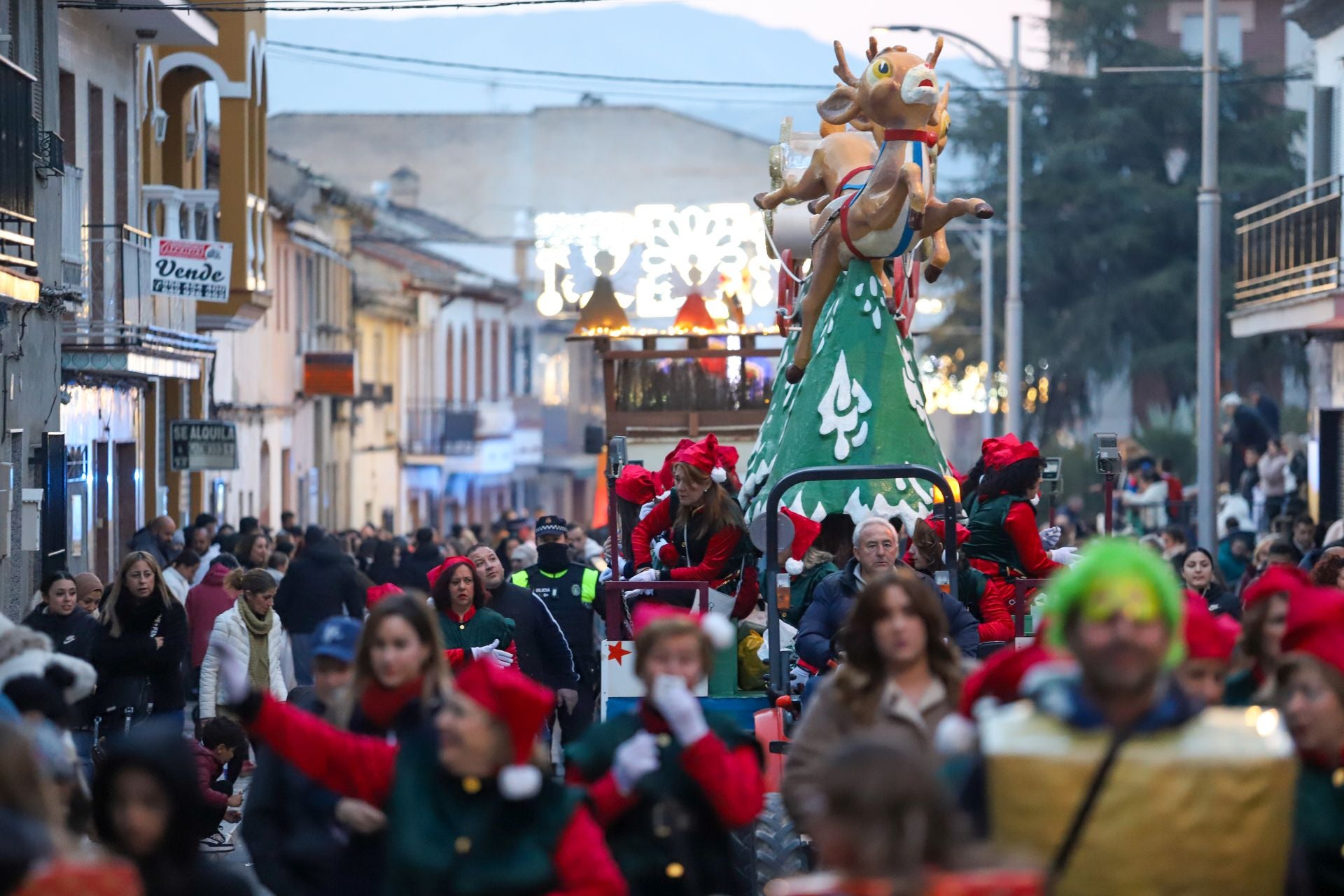 Las mejores imágenes de la cabalgata de los Reyes Magos en Pinos Puente