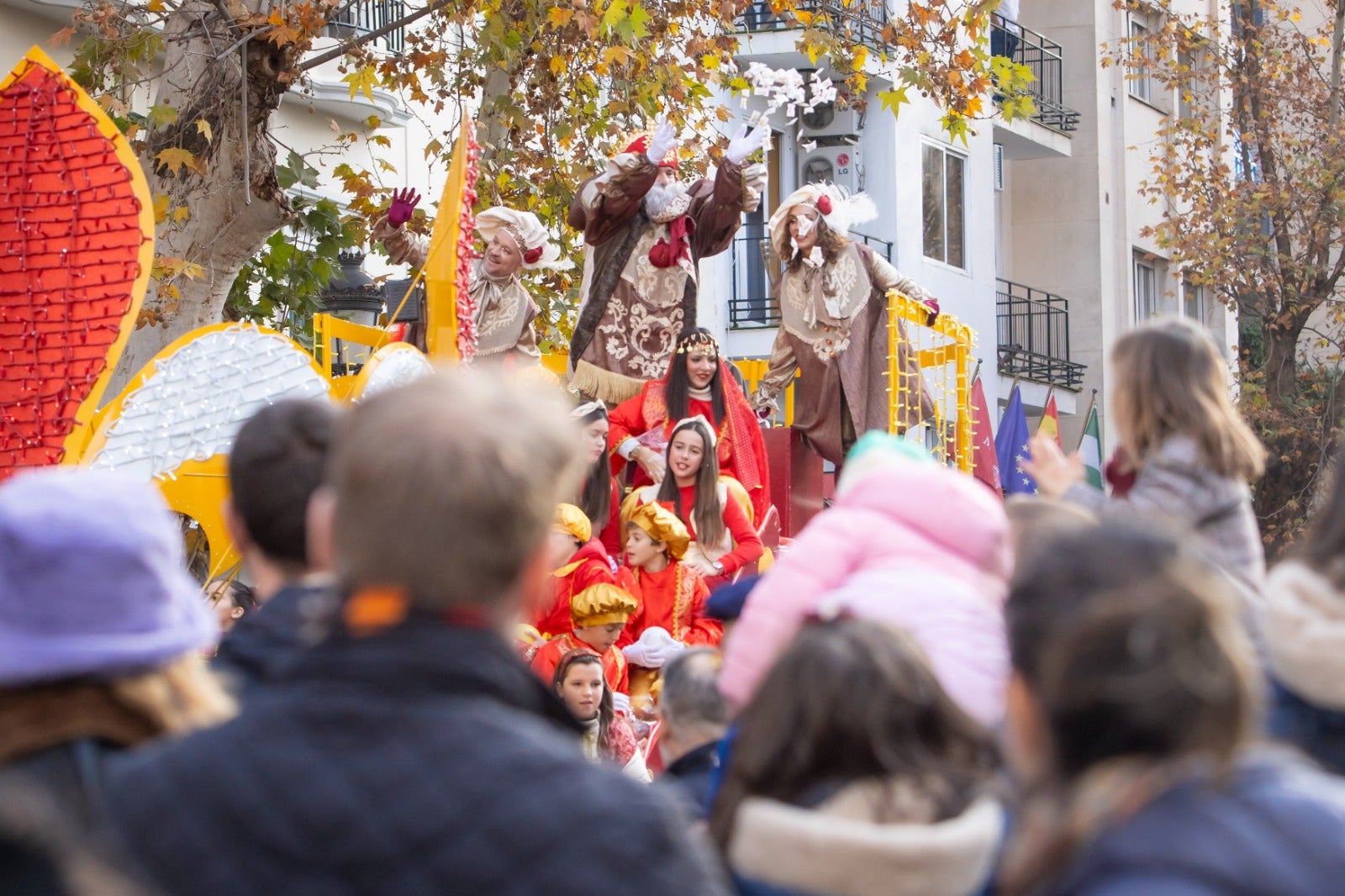 La Cabalgata de Reyes de Granada vista desde dentro