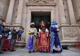 Así se vive la cabalgata de los Reyes Magos en Almería