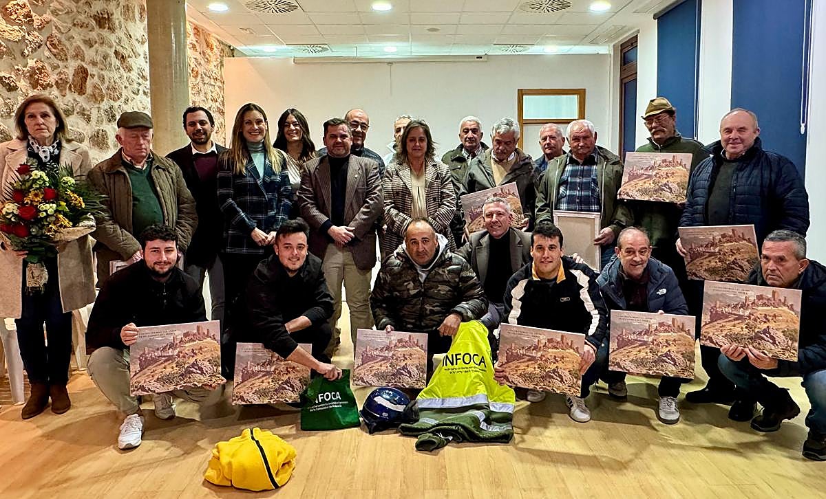 Catalina García junto a los premiados