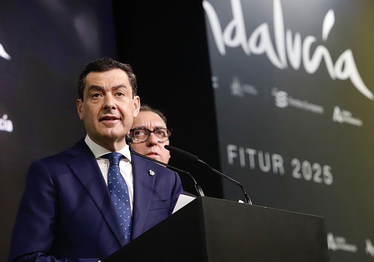 Juanma Moreno en Fitur.