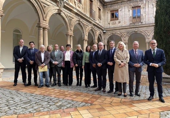 Representantes de CICOP y autoridades de la Junta de Andalucía, el Ayuntamiento de Jaén y la Diputación.