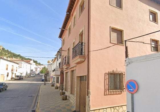 Vivienda a la venta en la calle Santa Ana de Montejícar.