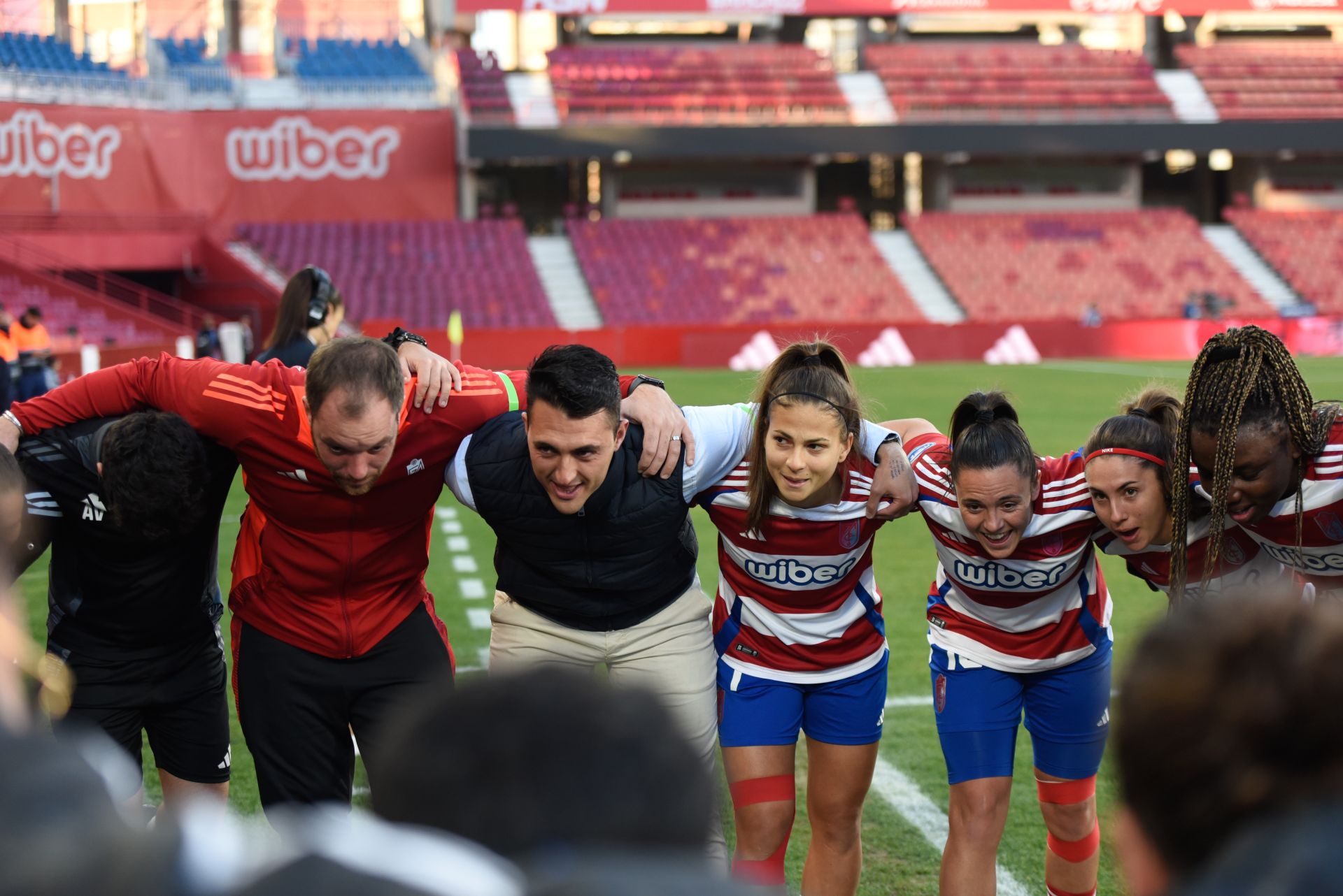 Las mejores imágenes del Granada femenino - Atlético de Madrid