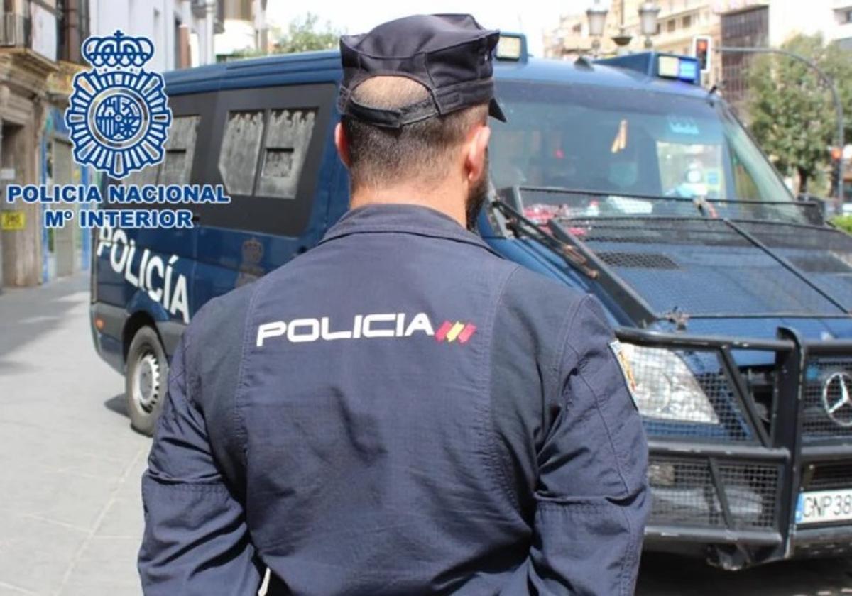 Dos detenidos por destrozar dos motos aparcadas en el centro de Granada