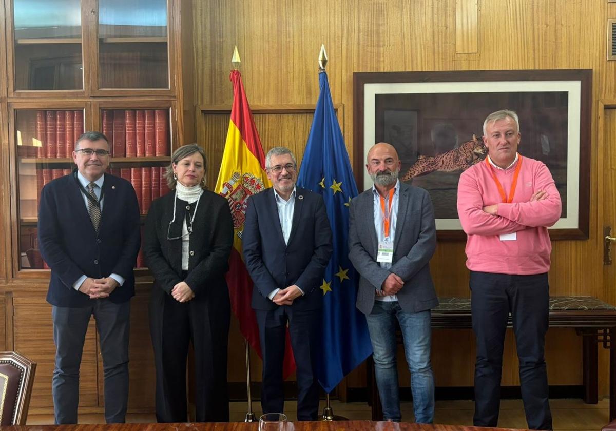 Reunión en Madrid con el secretario de Estado de Medio Ambiente, Hugo Morán.