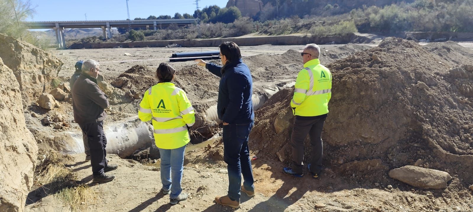 Reparación de la acequia Almecín, en Guadix