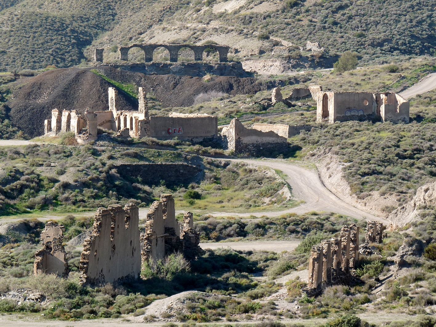 Poblado minero de Cuevas del Almanzora.