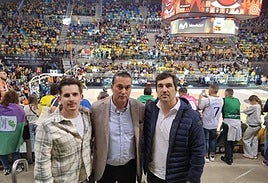 Arturo Ruiz, Óscar Fernández-Arenas y Pablo Pin, representantes del Covirán en la Copa del Rey.
