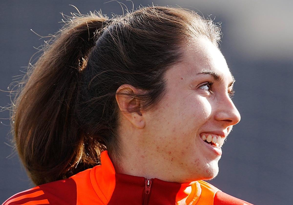 Alexia Fernández sonríe antes de un entrenamiento esta semana.
