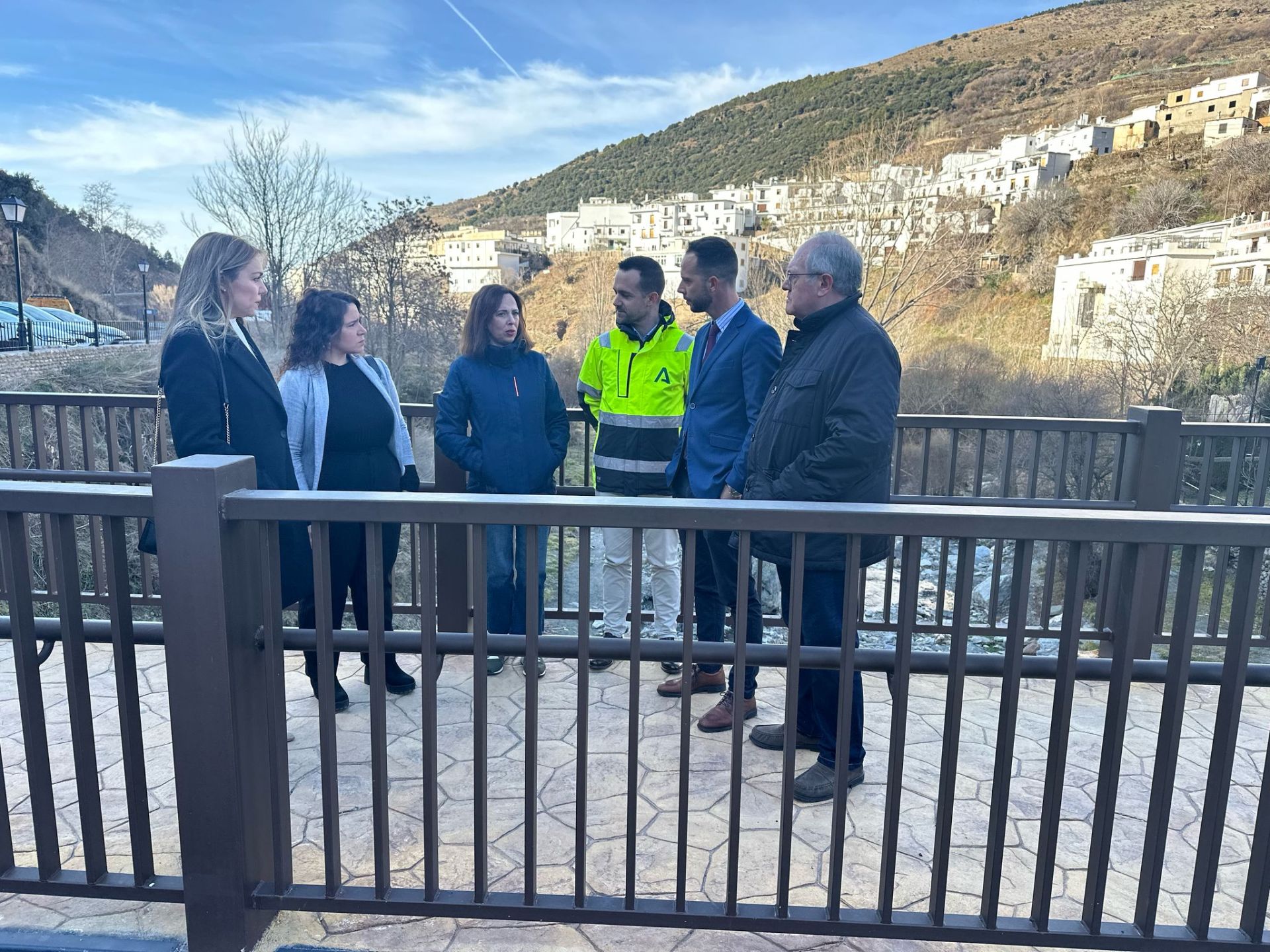 Finalizan la construcción de dos pasarelas para acceder a pie o en bici a Trevélez