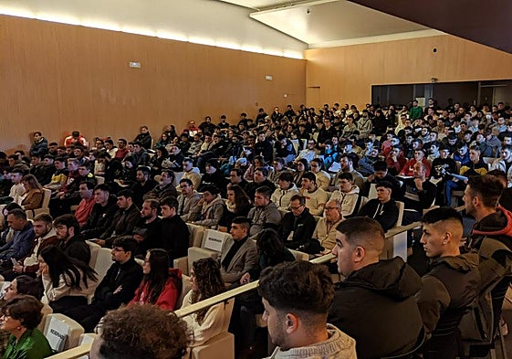 Una jornada sobre FP en una imagen de archivo.