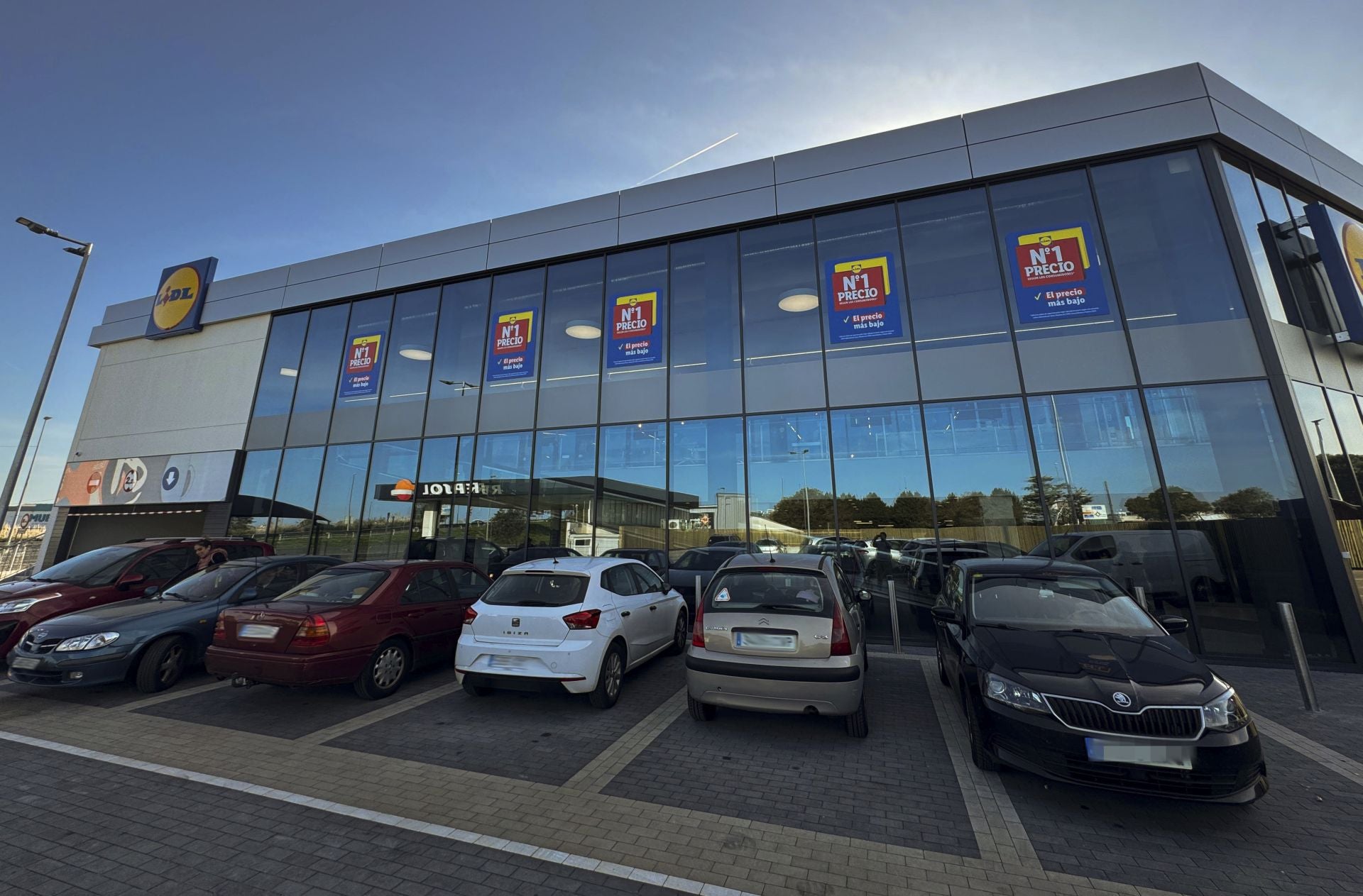 Lidl se suma a la moda: la nueva forma de vender a través de tiktok | ideal